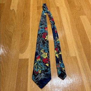 Men’s Santostefano Tie.